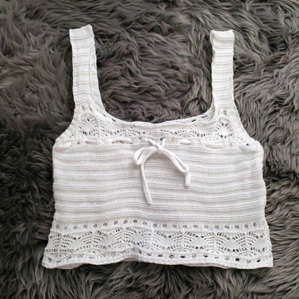 NWOT Jolie & Joy Cotton Crochet Cropped Top